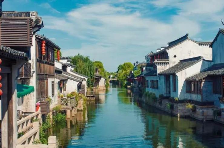 鑫闻界|金价又涨了,2023金价“高烧”2024看“多”金?